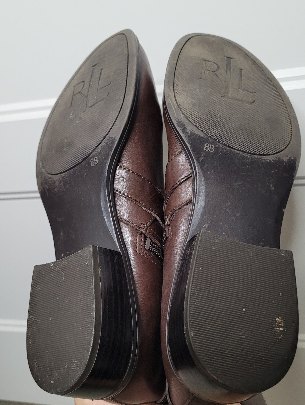 Lauren Ralph Lauren "Margarite" boots in a size 8B - Picture 3 of 6